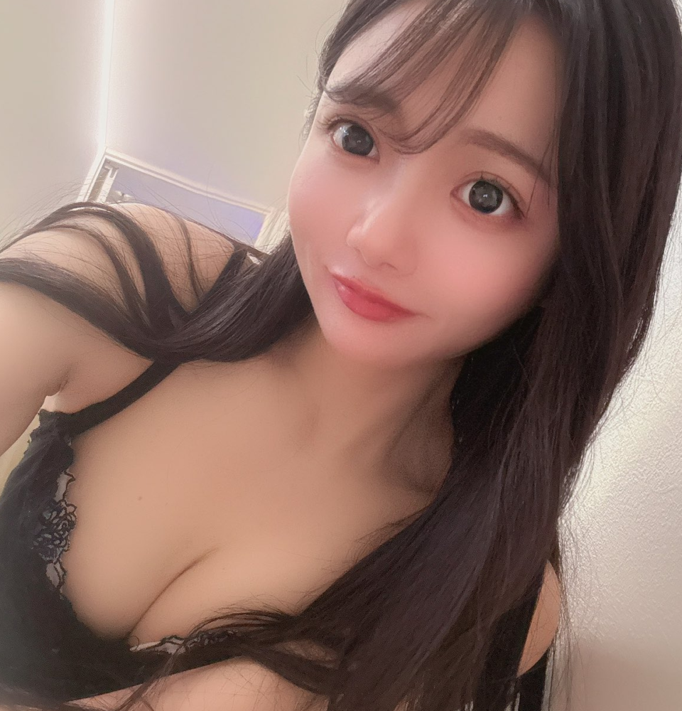 一宮メンズエステ　アイリス　りな