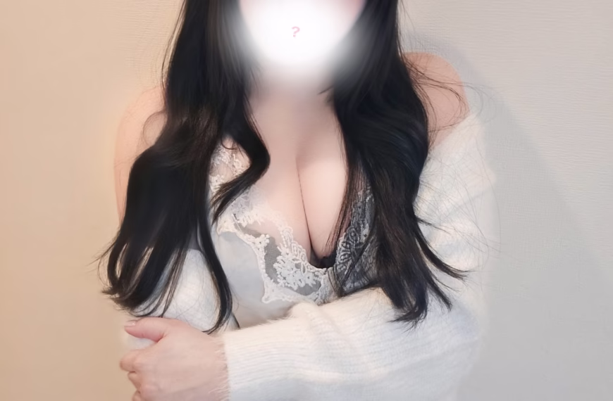 尼崎メンズエステ　ニット　おりな