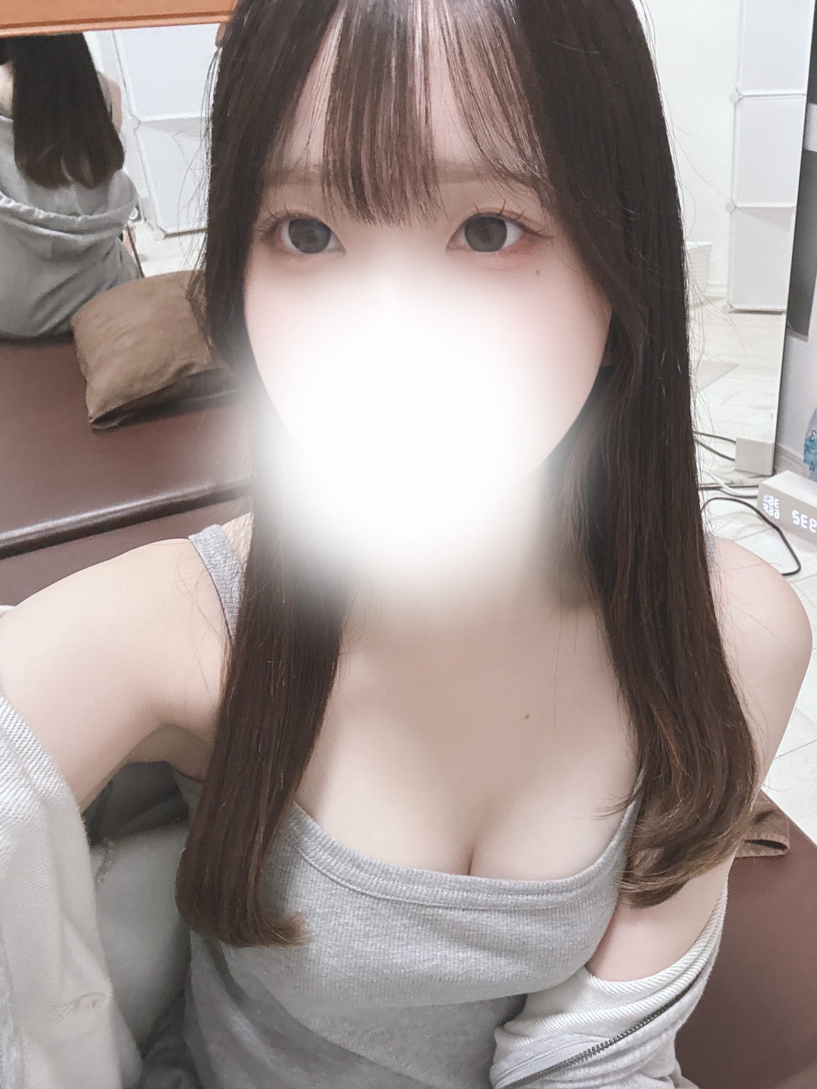 立川メンズエステ シンデレラベール 夏目にこ