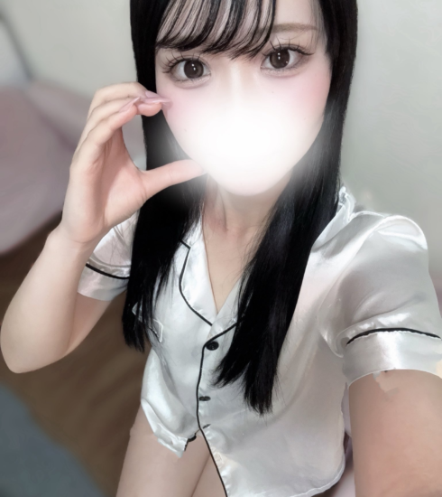 博多メンズエステ　アロマレジェンド　りな